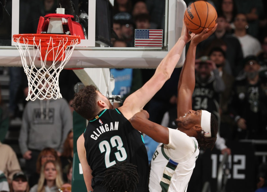 开云体育下载APP-波特兰媒体:开拓者去年夏天选错中锋 有机会得到奎因却选杨瀚森